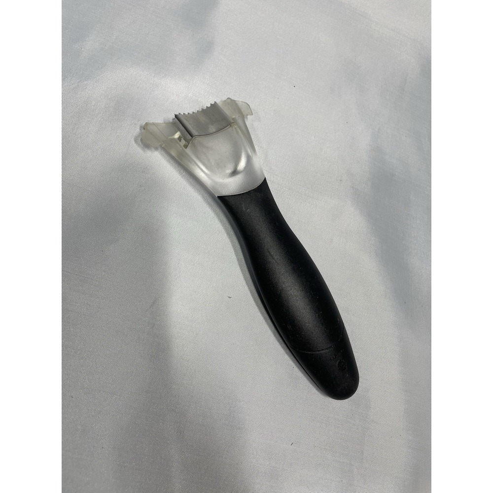 Pampered Chef Corn Kernel Cutter #1114 Black -Preowned